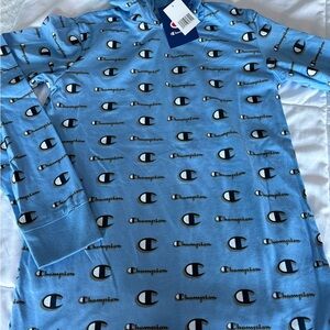 Champion long sleeve hooded Tshirt large